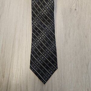 Van Heusen Black Stripe Printed Silk Tie